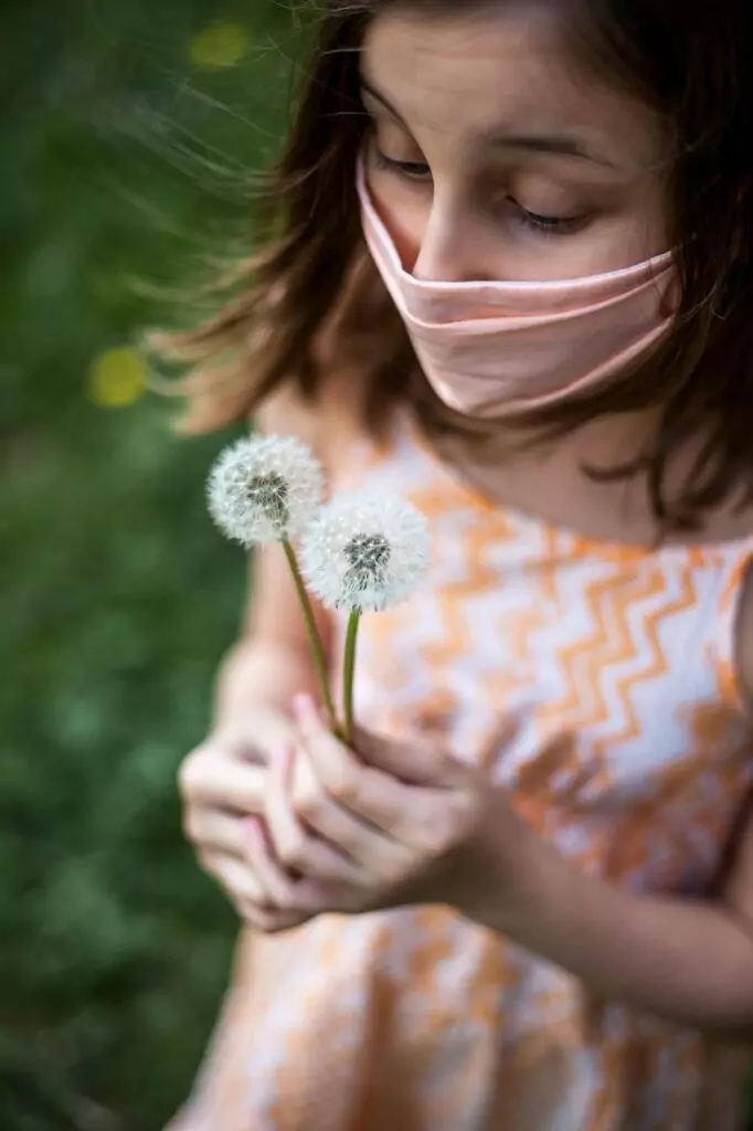 Voyages et Santé il faut porter un masque pour se protéger de la grippe, covid et mpox